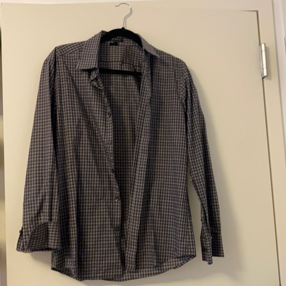 Men’s Theory button down size M